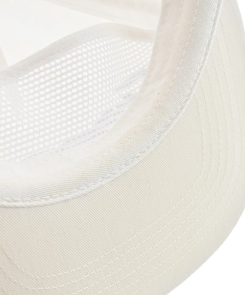 Supreme（シュプリーム）キャップ 白 サイズ:- メンズ/2200652642186