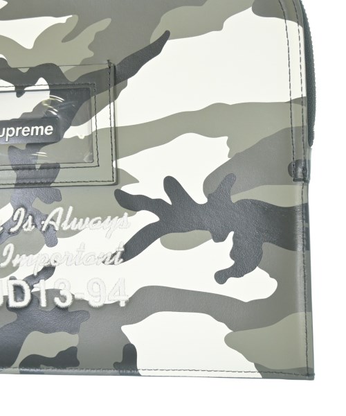 Supreme（シュプリーム）クラッチバッグ グレー サイズ:- メンズ/2200652263114