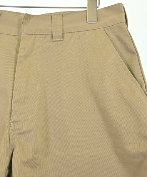 Supreme（シュプリーム）ショートパンツ ベージュ サイズ:30(M位) メンズ/2200704724020