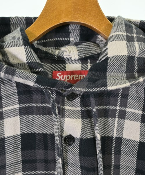 Supreme（シュプリーム）パーカー グレー サイズ:S メンズ/2200709131083
