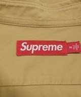 Supreme（シュプリーム）カジュアルシャツ ベージュ サイズ:M メンズ/2200666344014