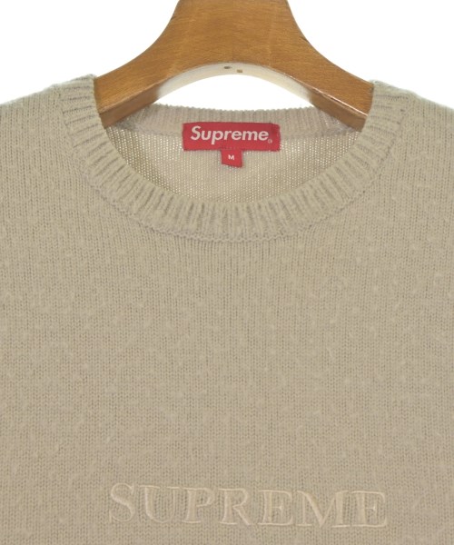 Supreme（シュプリーム）ニット・セーター ベージュ サイズ:M メンズ/2200666398031