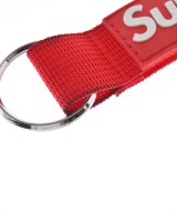 Supreme（シュプリーム）キーケース・キーホルダー 赤 サイズ:- メンズ/2200667011175
