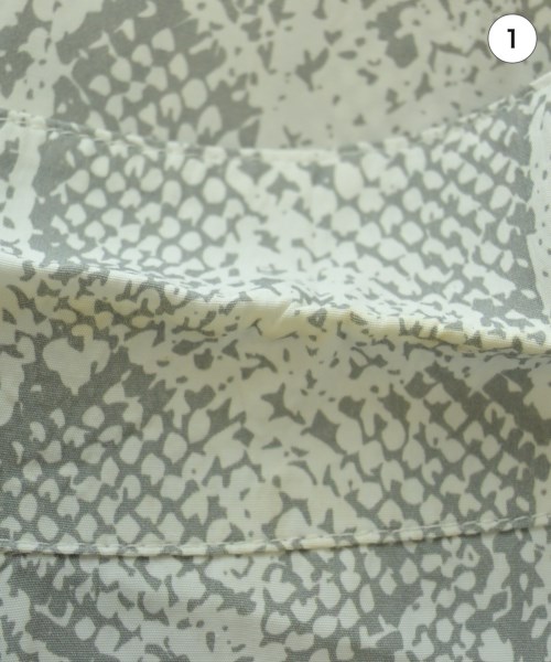 Supreme（シュプリーム）カジュアルシャツ 白 サイズ:M メンズ/2200671416034