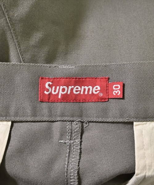Supreme（シュプリーム）ショートパンツ グレー サイズ:30(M位) メンズ/2200723486152