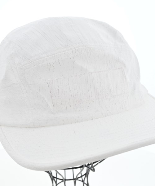Supreme（シュプリーム）キャップ 白 サイズ:ONE メンズ/2200732934095