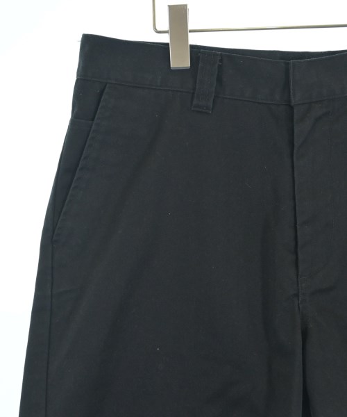 Supreme（シュプリーム）ショートパンツ 黒 サイズ:34(XL位) メンズ/2200720708011