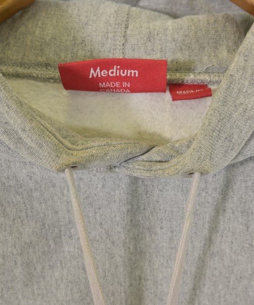 Supreme（シュプリーム）パーカー グレー サイズ:M メンズ/2200722766170