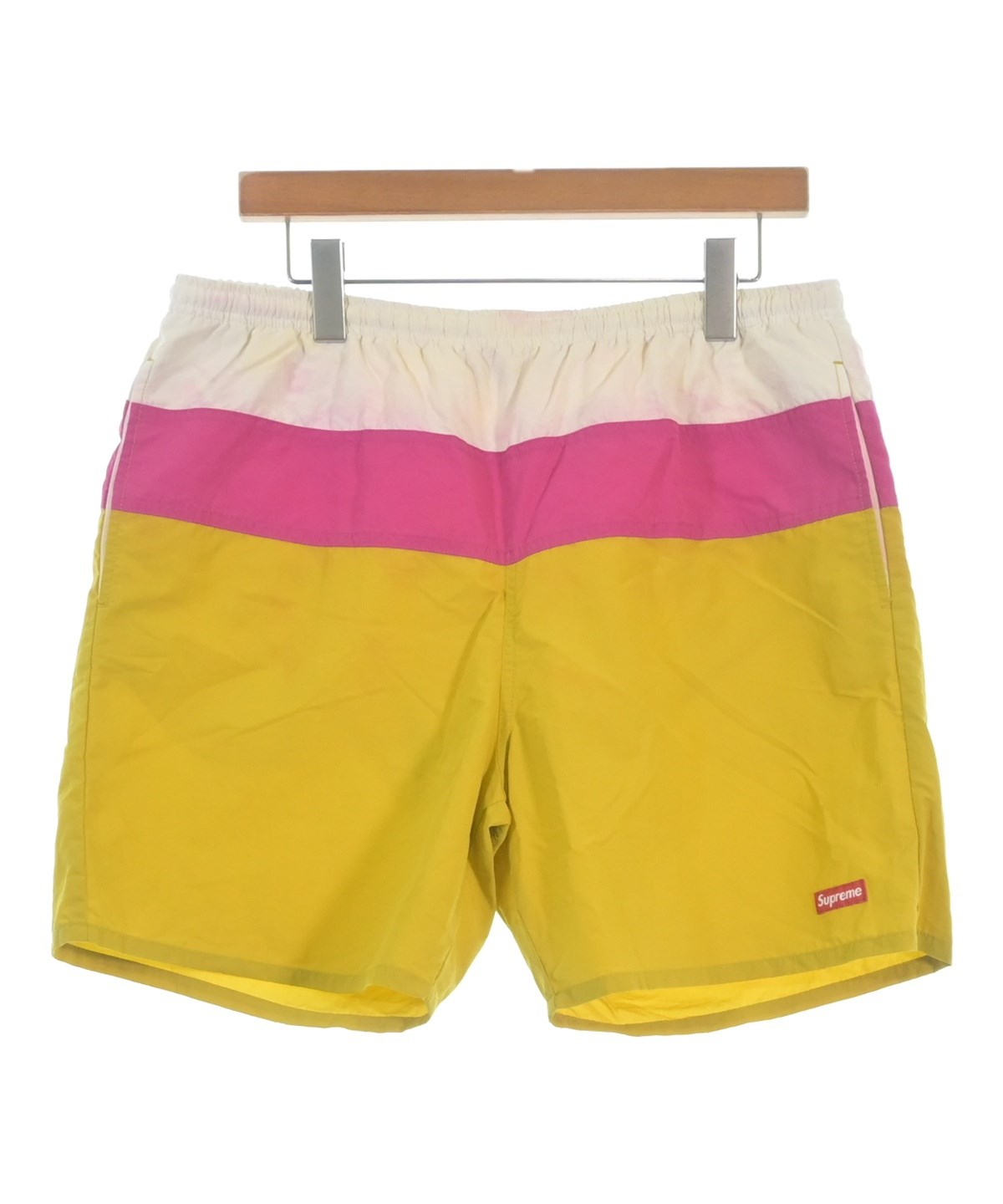 Supreme(シュプリーム)ショートパンツ 黄 サイズ:L メンズ Supreme(シュプリーム)ショートパンツ 黄 サイズ:L メンズ