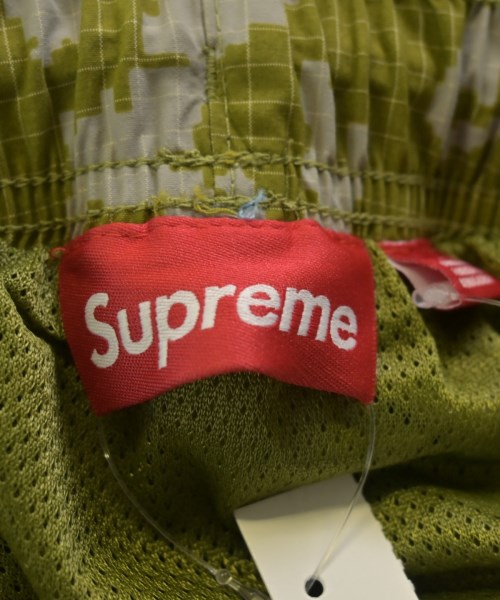 Supreme（シュプリーム）ショートパンツ カーキ サイズ:XL メンズ/2200691642017