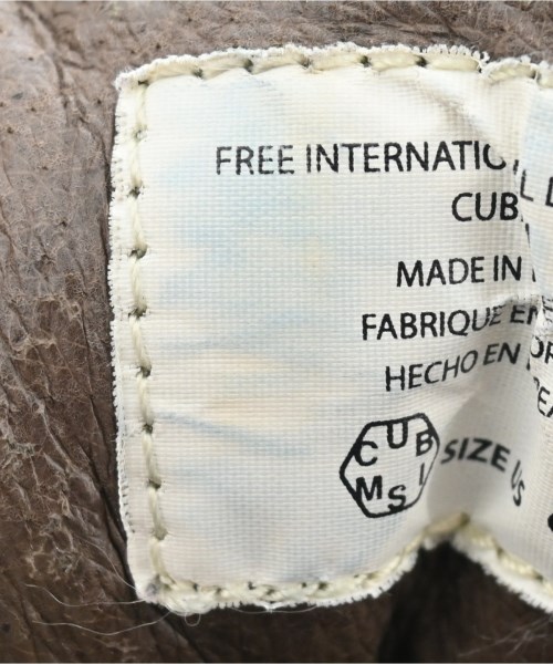 visvim（ヴィズヴィム）ブーツ ベージュ サイズ:US8(26cm位) メンズ/2200641571602