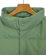 visvim（ヴィズヴィム）ダウンジャケット/ダウンベスト 緑 サイズ:2(M位) メンズ/2200630571026