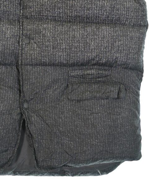 UNDERCOVERISM（アンダーカバイズム）ダウンジャケット/ダウンベスト 緑 サイズ:3(L位) メンズ/2200645504019