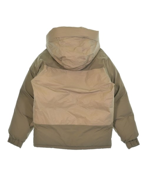 F.C.R.B（エフシーアールビー）ダウンジャケット/ダウンベスト ベージュ サイズ:S メンズ/2200644265010