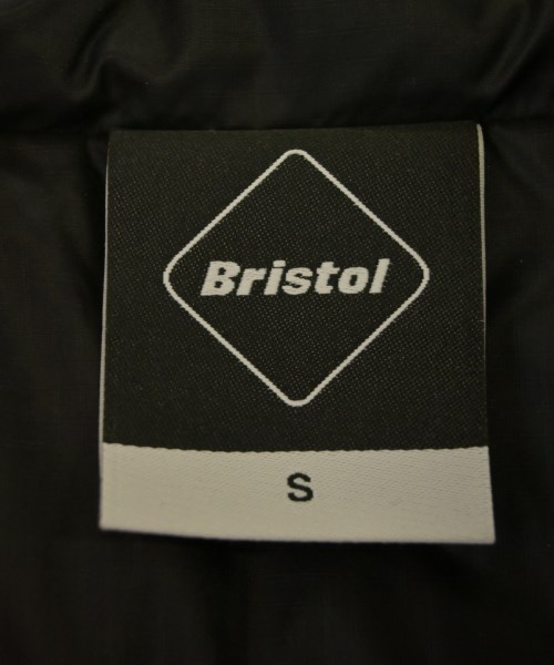 F.C.R.B（エフシーアールビー）ダウンジャケット/ダウンベスト 赤 サイズ:S メンズ/2200612386099