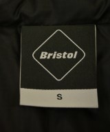 F.C.R.B（エフシーアールビー）ダウンジャケット/ダウンベスト 赤 サイズ:S メンズ/2200612386099