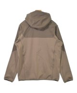 F.C.R.B（エフシーアールビー）その他 ベージュ サイズ:S メンズ/2200623840085