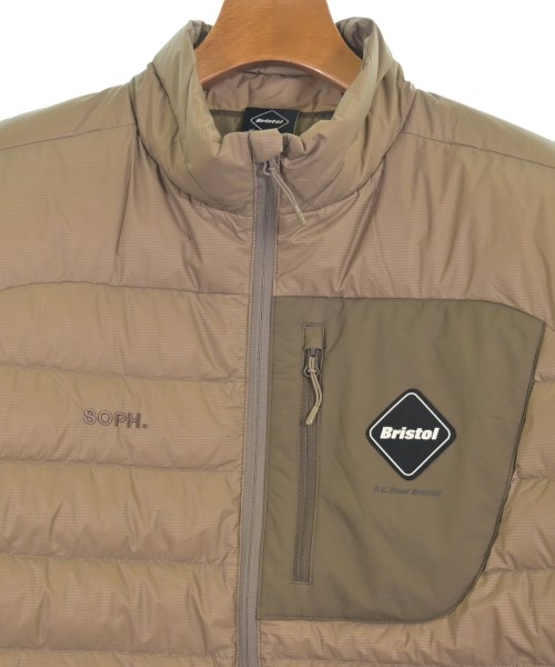 F.C.R.B（エフシーアールビー）ダウンジャケット/ダウンベスト ベージュ サイズ:L メンズ/2200626331016