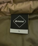 F.C.R.B（エフシーアールビー）ダウンジャケット/ダウンベスト ベージュ サイズ:L メンズ/2200626331016