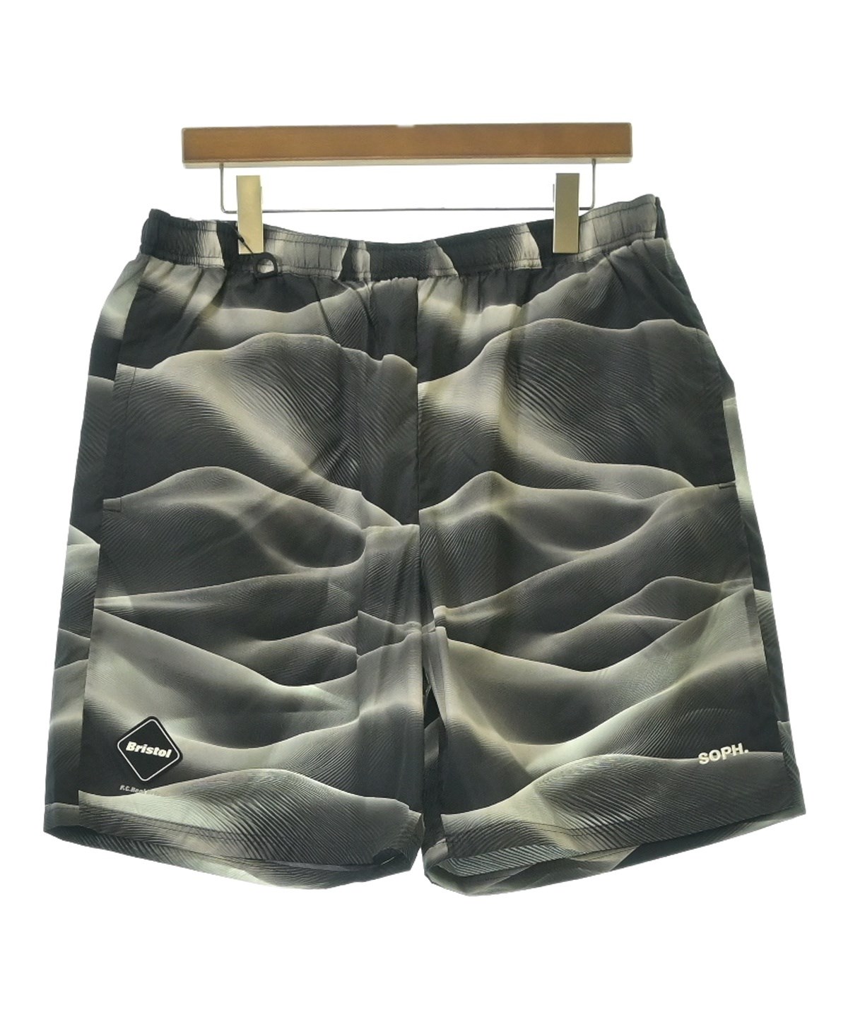 【新品】エフシーアールビー F.C.R.B. ショートパンツ サイズL F.C.R.B（エフシーアールビー）ショートパンツ 黒 サイズ:L メンズ