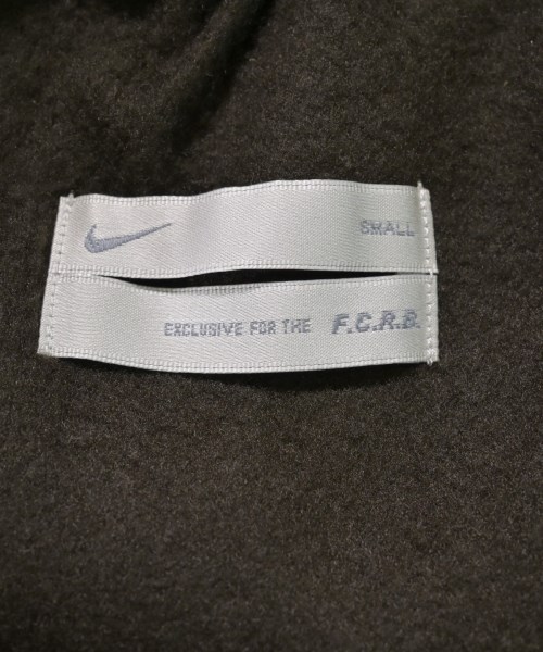 F.C.R.B（エフシーアールビー）その他 カーキ サイズ:S メンズ/2200626660017