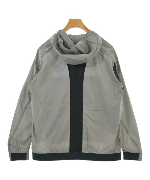 F.C.R.B（エフシーアールビー）マウンテンパーカー グレー サイズ:M メンズ/2200656880317