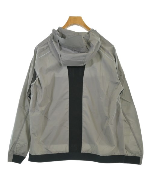 F.C.R.B（エフシーアールビー）マウンテンパーカー グレー サイズ:M メンズ/2200656880324
