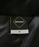 F.C.R.B（エフシーアールビー）ダウンジャケット/ダウンベスト カーキ サイズ:S メンズ/2200650172036