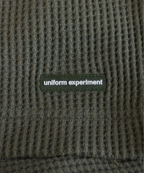 uniform experiment（ユニフォームエクスペリメント）Tシャツ・カットソー カーキ サイズ:4(XL位) メンズ/2200479847078