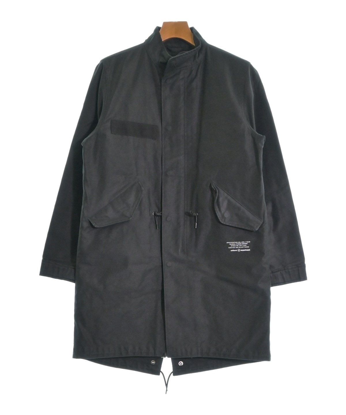 サイズS UNIFORM EXPERIMENT ブラックモッズコート 3345625F0037_x1_a001.jpg