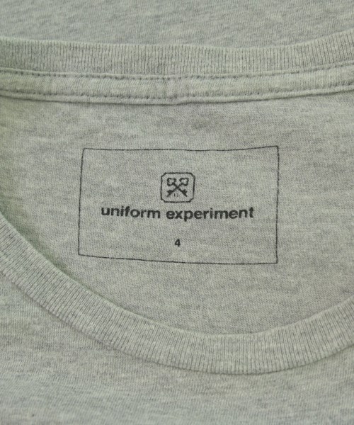 uniform experiment（ユニフォームエクスペリメント）Tシャツ・カットソー グレー サイズ:4(XL位) メンズ/2200678072073