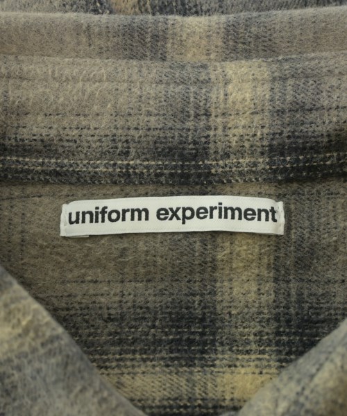 uniform experiment（ユニフォームエクスペリメント）カジュアルシャツ ベージュ サイズ:2(M位) メンズ/2200646553023
