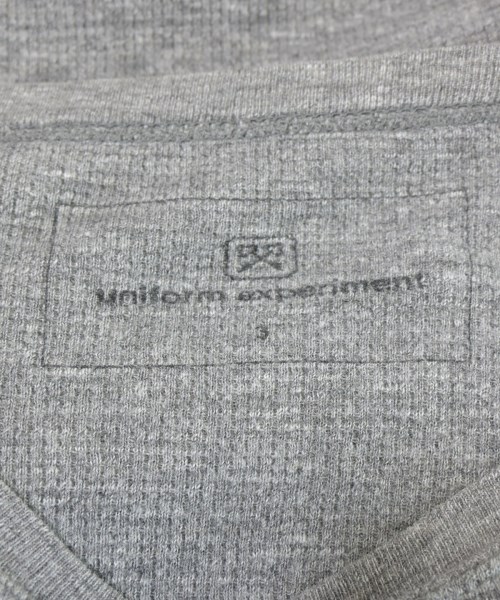 uniform experiment（ユニフォームエクスペリメント）Tシャツ・カットソー グレー サイズ:3(L位) メンズ/2200688610074