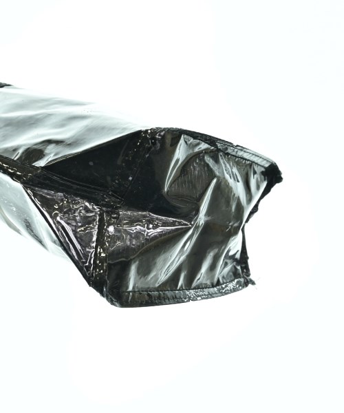 FRAGMENT DESIGN（フラグメントデザイン）ショルダーバッグ 黒 サイズ:- メンズ/2200645809237