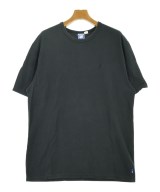 UNDEFEATED Tシャツ・カットソー