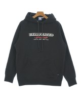 UNDEFEATED パーカー