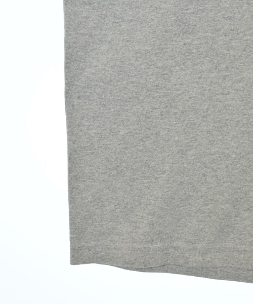 UNDEFEATED（アンディフィーテッド）Tシャツ・カットソー グレー サイズ:M メンズ/2200563316152