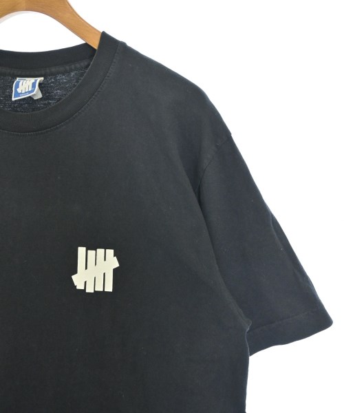 UNDEFEATED（アンディフィーテッド）Tシャツ・カットソー 黒 サイズ:M メンズ/2200677204048