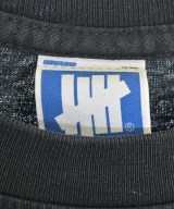 UNDEFEATED（アンディフィーテッド）Tシャツ・カットソー 黒 サイズ:M メンズ/2200677204048