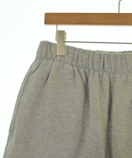 UNDEFEATED（アンディフィーテッド）ショートパンツ グレー サイズ:XL メンズ/2200701357108