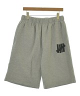 UNDEFEATED ショートパンツ