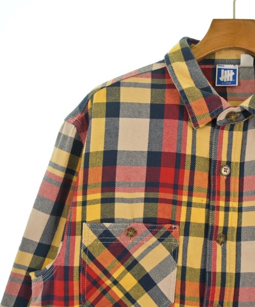 UNDEFEATED（アンディフィーテッド）カジュアルシャツ 赤 サイズ:XL メンズ/2200649402069