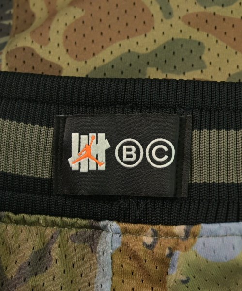 UNDEFEATED（アンディフィーテッド）ショートパンツ カーキ サイズ:L メンズ/2200650556027