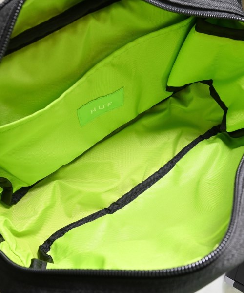 HUF（ハフ）ショルダーバッグ 黒 サイズ:- メンズ/2200661989524