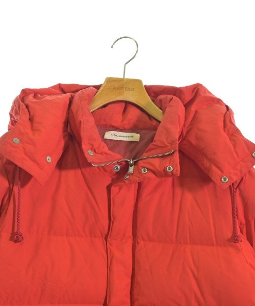 JohnUNDERCOVER（ジョンアンダーカバー）ダウンジャケット/ダウンベスト 赤 サイズ:4(XL位) メンズ/2200613139076