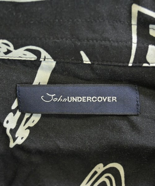 JohnUNDERCOVER（ジョンアンダーカバー）カジュアルシャツ 黒 サイズ:2(M位) メンズ/2200703417039