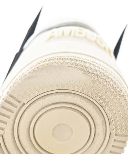 AMBUSH（アンブッシュ）スニーカー 白 サイズ:25cm メンズ/2200600030102