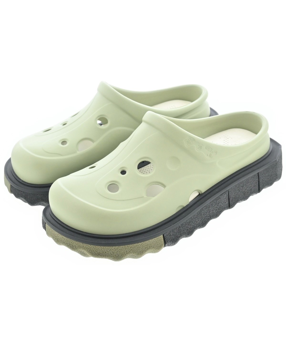 OFF-WHITE（オフホワイト）サンダル 緑 サイズ:EU42(27cm位) メンズ  