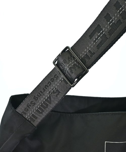 OFF-WHITE（オフホワイト）ショルダーバッグ 黒 サイズ:- メンズ/2200666398055
