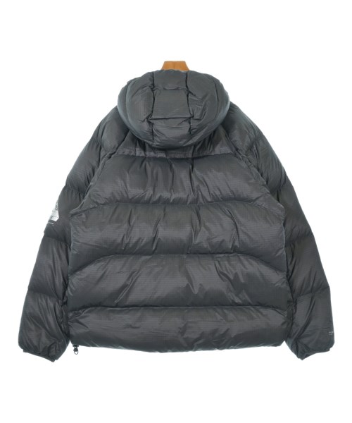 PALACE（パレス）ダウンジャケット/ダウンベスト 黒 サイズ:L メンズ/2200632432011